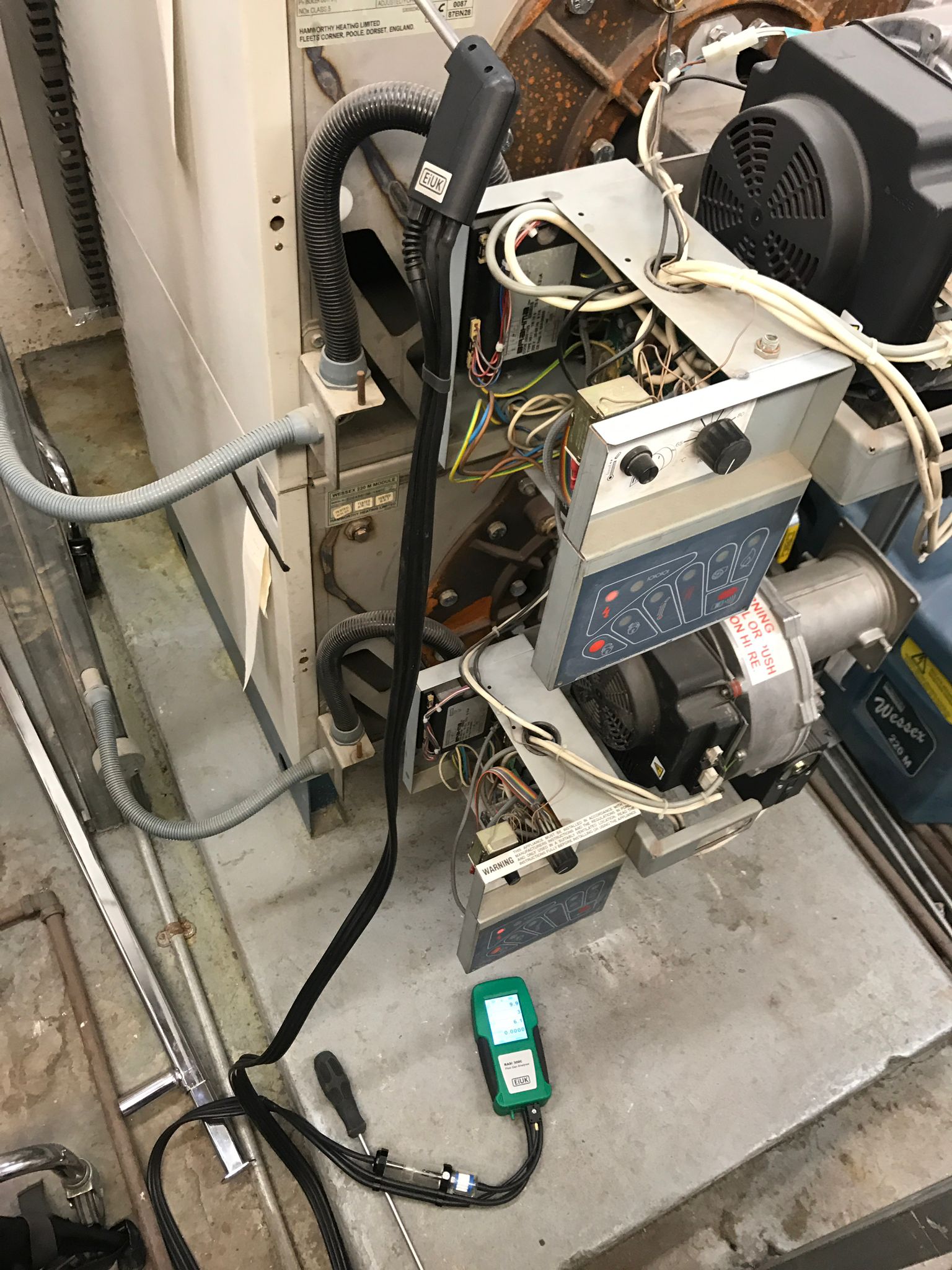 gas safe registered engineer near me Plainstow, E13